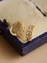 10K Solid Gold Lustre Weave Huggies - CAMELLIA Single